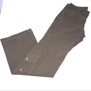 ATHLETA WOMEN’S FLARE PANTS SIZE 0 NWOT